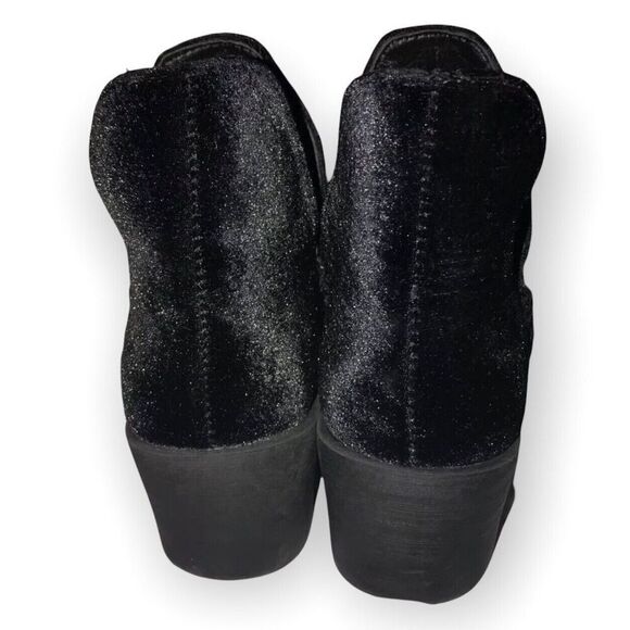 Coolway Briel‎ Velvet Ankle Boots Booties Womens 7 Chunky Heel Black - Picture 4 of 7
